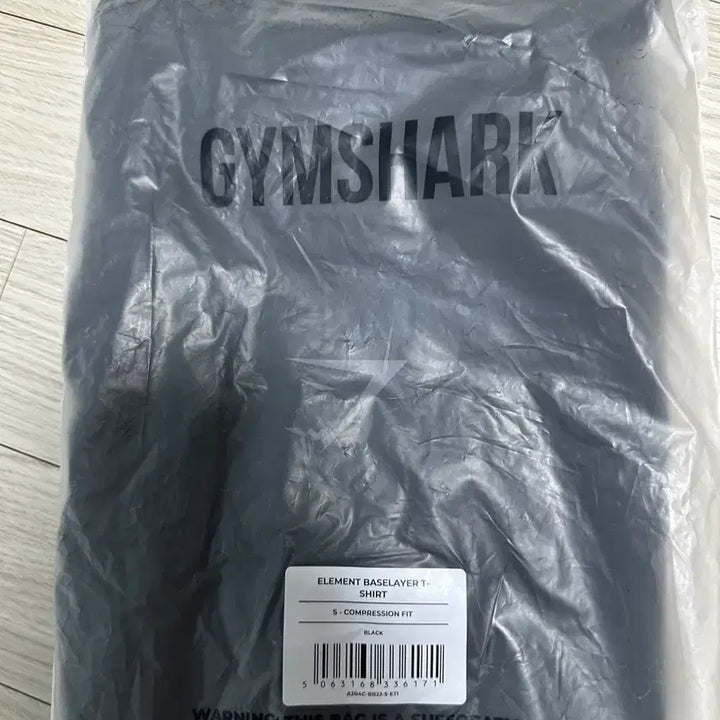 [BUNJANG] Gymshark Element Black Short Sleeve T-shirt / [s]짐샤크 엘리멘트 블랙 반팔 새상품