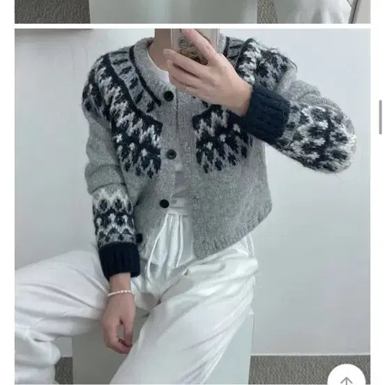 [BUNJANG] H Room Nordic Semi-Crop Cardigan / 에이치룸 노르딕 세미크롭 가디건 새상품