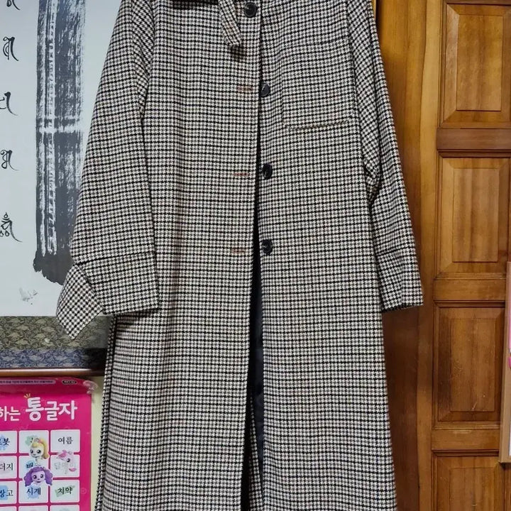 [BUNJANG] The Open Product Check Long Coat / 더오픈프로덕트 체크 롱코트