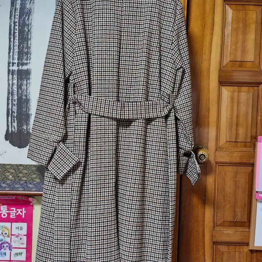 [BUNJANG] The Open Product Check Long Coat / 더오픈프로덕트 체크 롱코트
