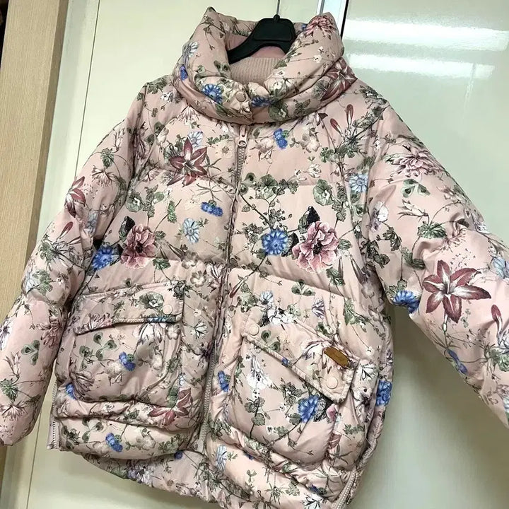 [BUNJANG] Thursday Island Floral Padded Duck Down Jacket Pink / 써스데이아일랜드 플라워 꽃무늬 패딩 오리털 점퍼 자켓 숏패딩 핑크