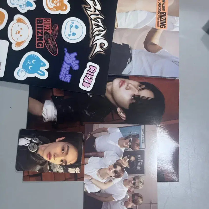 라이즈 RIIZE RIIZING 미니 1집 앨범 +포카 포스터