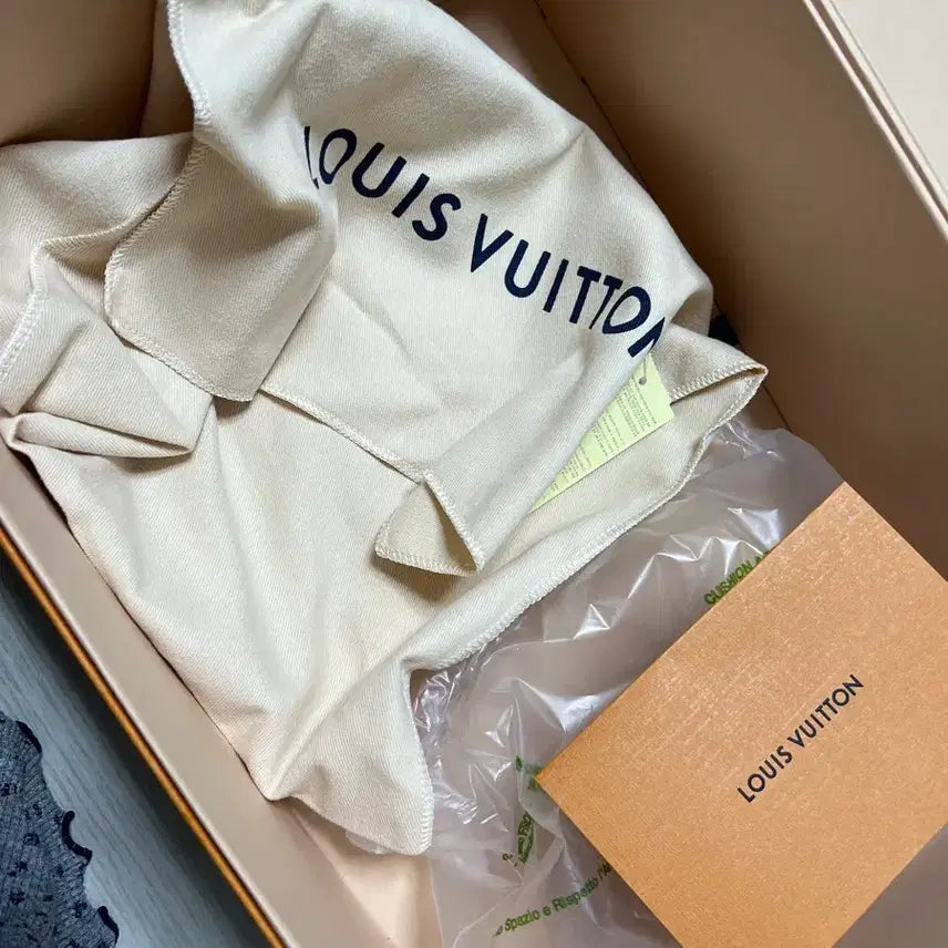 [BUNJANG] Louis Vuitton Nice Mini Cosmetic Case / 루이비통 니스 미니