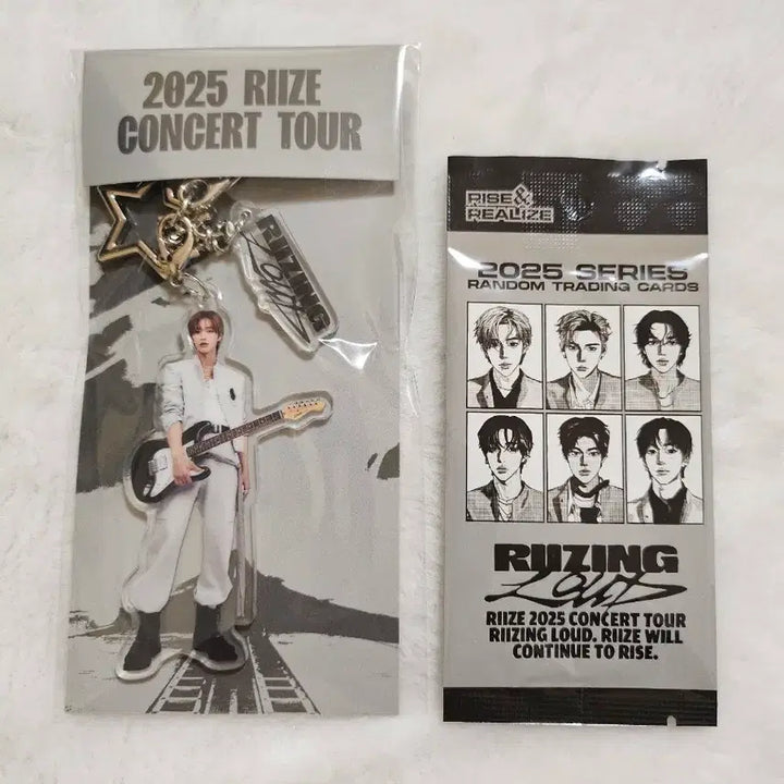 [BUNJANG] RIIZE Wonbin Keyring + Photocard Bundle Set / 라이즈 라이징라우드 원빈 키링 미개봉 포토카드 일괄 판매합니다