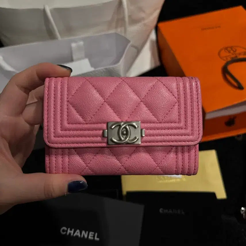 [BUNJANG] Chanel Boy Flap Card Wallet Pink / 샤넬 보이 플랩 카드지갑 핑크(번개케어완료)