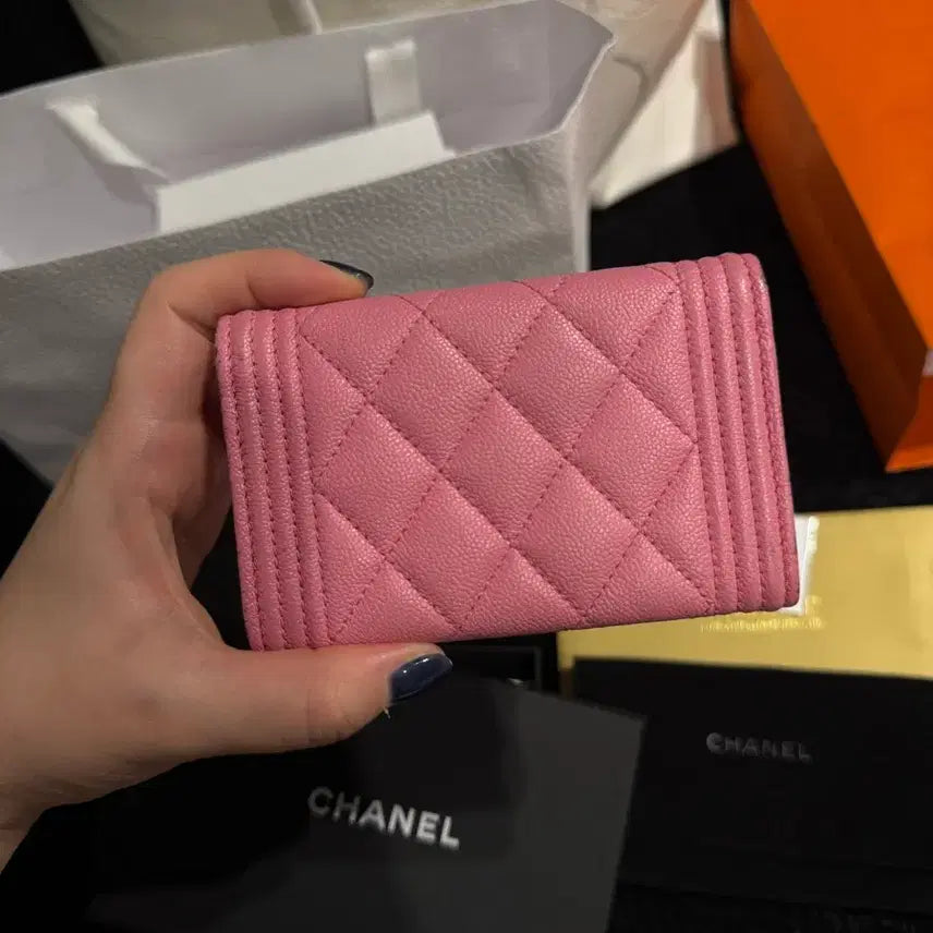 [BUNJANG] Chanel Boy Flap Card Wallet Pink / 샤넬 보이 플랩 카드지갑 핑크(번개케어완료)