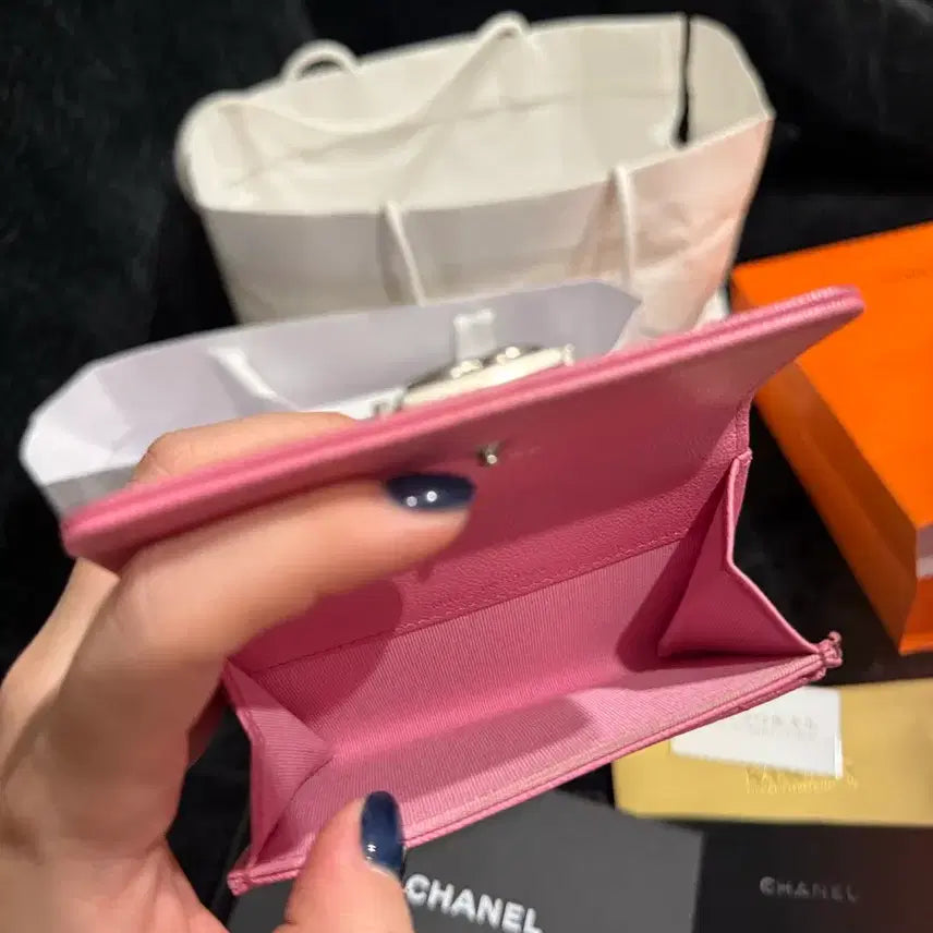 [BUNJANG] Chanel Boy Flap Card Wallet Pink / 샤넬 보이 플랩 카드지갑 핑크(번개케어완료)