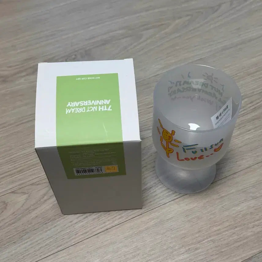 [BUNJANG] NCT Dream 7th Anniversary Haechan Wine Glass / 엔시티드림 7주년 와인잔 해찬 버전