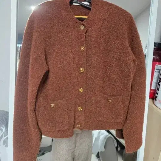 [BUNJANG] Reniina Brown Gold Button Cardigan / 르니나 브라운 골드버튼 가디건