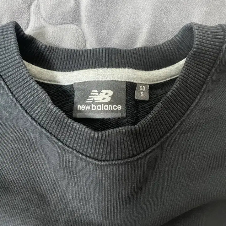 [BUNJANG] New Balance S MTM / 뉴발란스 맨투맨 s