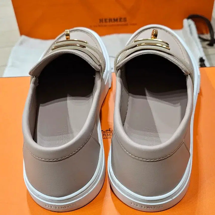 [BUNJANG] Game Slip-on Sneakers / Game 슬립온 스니커즈