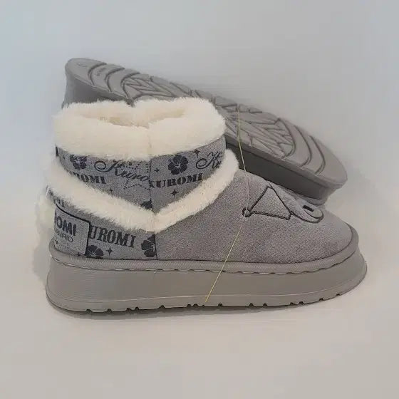 [BUNJANG] Sanrio Character Faux Fur Boots / 산리오 캐릭터 털 부츠 (핑크/브라운/그레이/베이지)