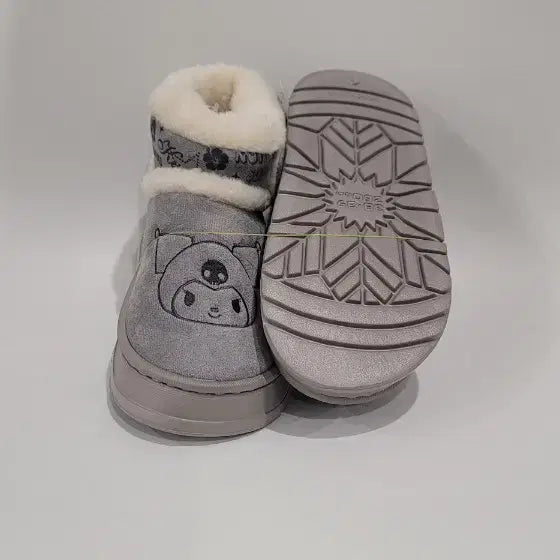 [BUNJANG] Sanrio Character Faux Fur Boots / 산리오 캐릭터 털 부츠 (핑크/브라운/그레이/베이지)