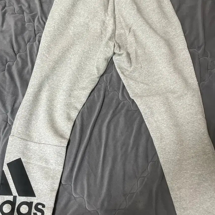 [BUNJANG] Adidas Pants / 아디다스 바지