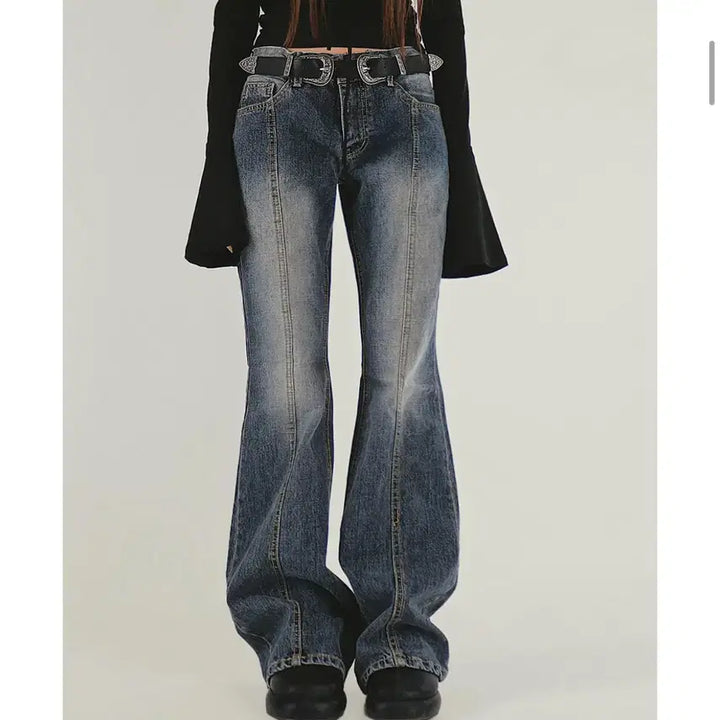 [BUNJANG] Sikwon Low Waist Dark Wash Slim Bootcut Denim Jeans / 시크원 로우웨스트 진청 슬림 부츠컷 데님진