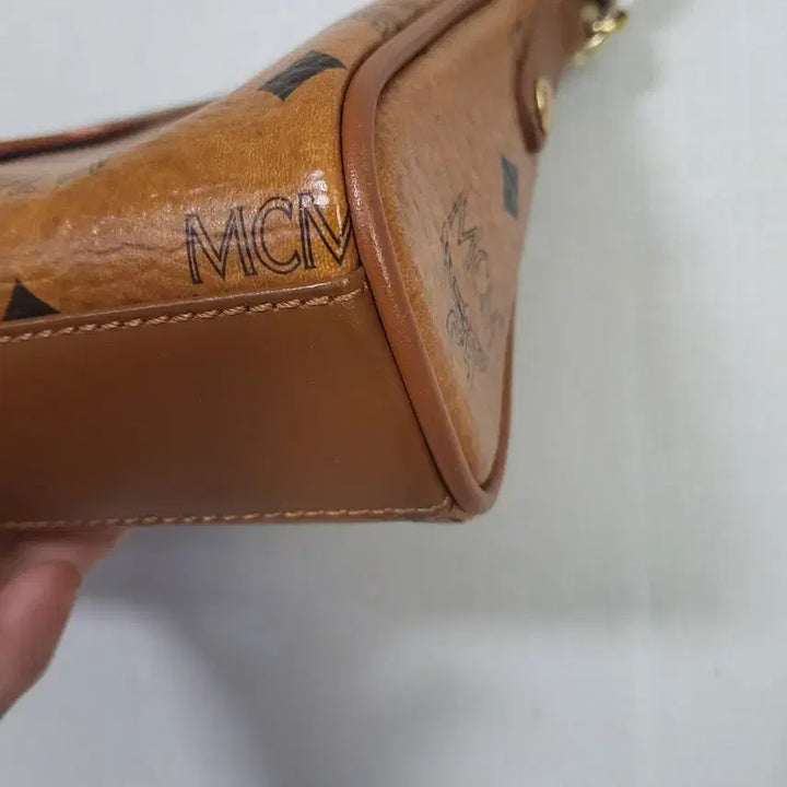 [BUNJANG] MCM Visetos Brown Chain Shoulder Bag / MCM 비세토스 브라운 체인 숄더백(정품