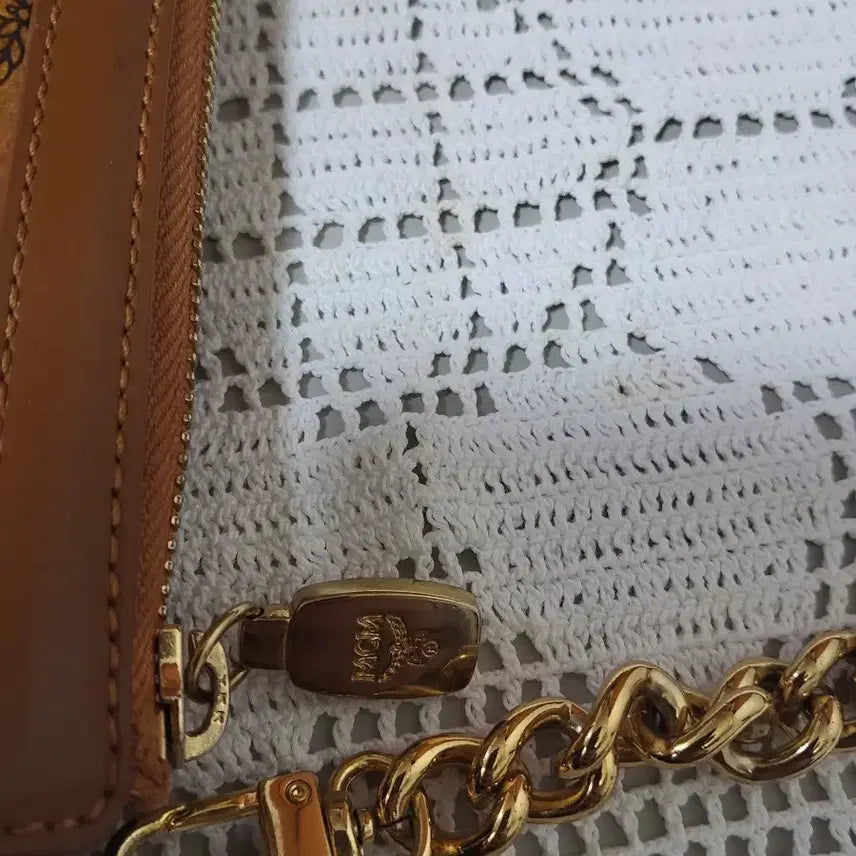 [BUNJANG] MCM Visetos Brown Chain Shoulder Bag / MCM 비세토스 브라운 체인 숄더백(정품