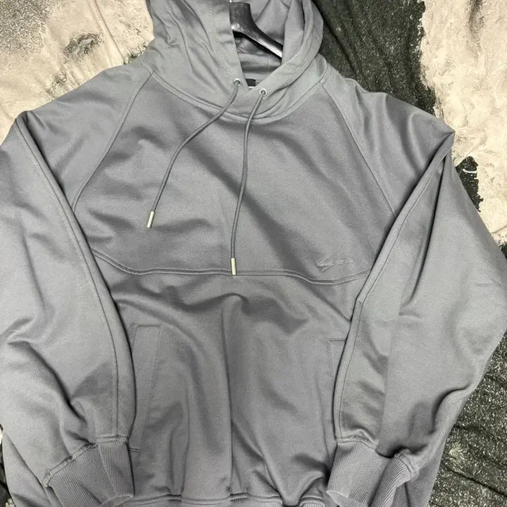 [BUNJANG] Songzio Hoodie (Size 50) / 송지오 후드 (50 size)