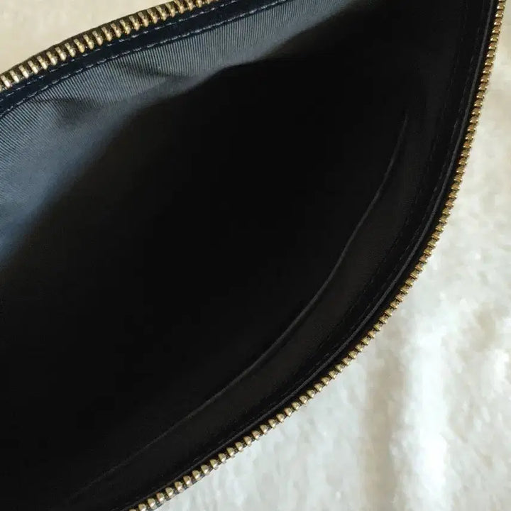 [BUNJANG] Louis Quatorze Black Clutch Bag / 루이까또즈 블랙 클러치백