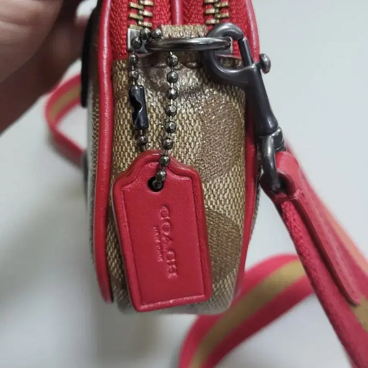 [BUNJANG] Coach Signature Patch Mini Crossbody Bag / 정품) 코치 시그니처 패치미니 크로스백