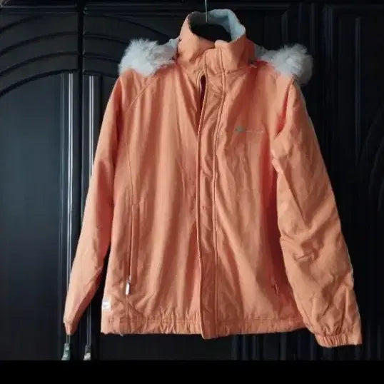 [SOLD OUT] Reebok 털 오렌지색 겨울 패딩 점퍼