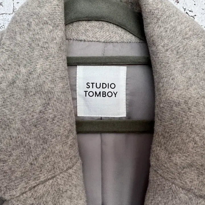 [BUNJANG] Studio Tomboy Herringbone Oversized Half Coat / 스튜디오 톰보이 헤링본 오버 자켓 (하프코트)