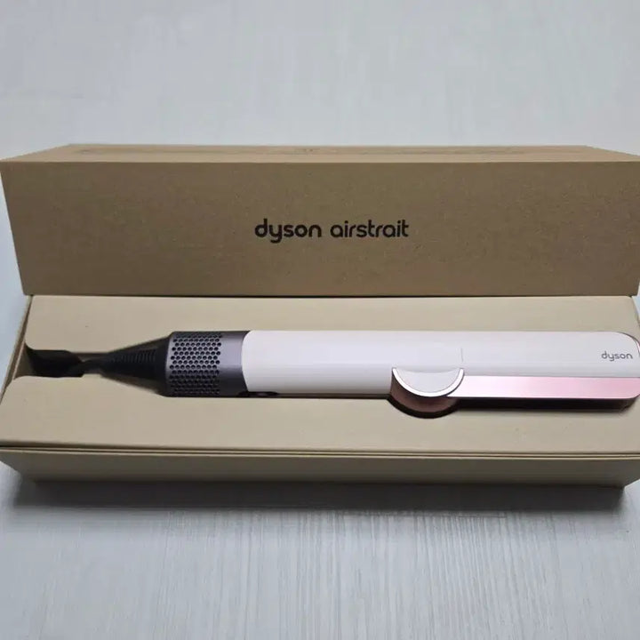 [BUNJANG] Dyson AirStrait Straightener (Sealed) / 다이슨 에어스트레이트 스트레이너 (새상품)