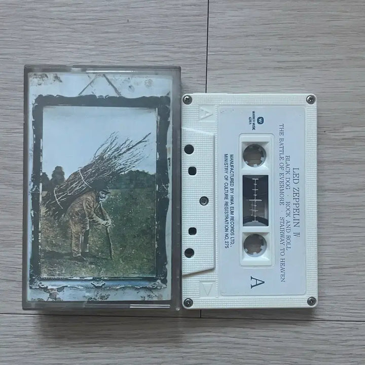 [BUNJANG] Led Zeppelin IV Cassette Tape / 레드 제플린 Led Zeppelin IV 카세트 테이프