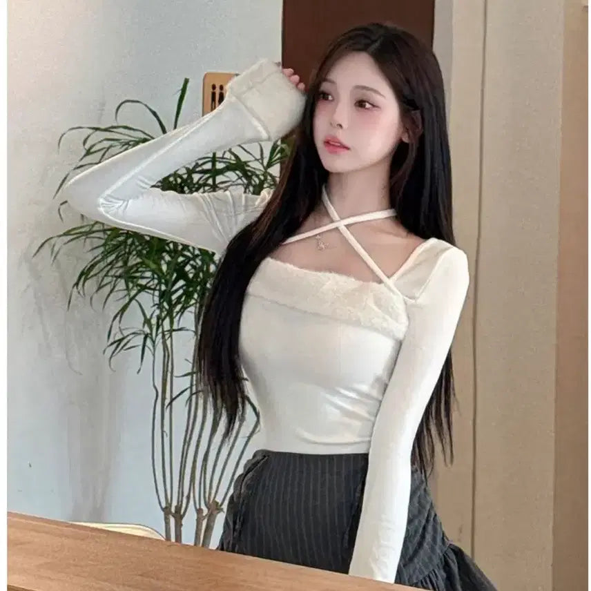 [BUNJANG] (새거) 에이블리 스퀘어넥 퍼 리본 아이보리 니트 긴팔 티 / (새거) 에이블리 스퀘어넥 퍼 리본 아이보리 니트 긴팔 티