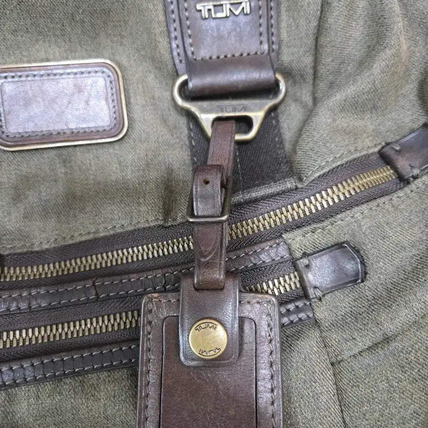 [BUNJANG] TUMI Backpack Khaki / TUMI 투미 백팩 카키색