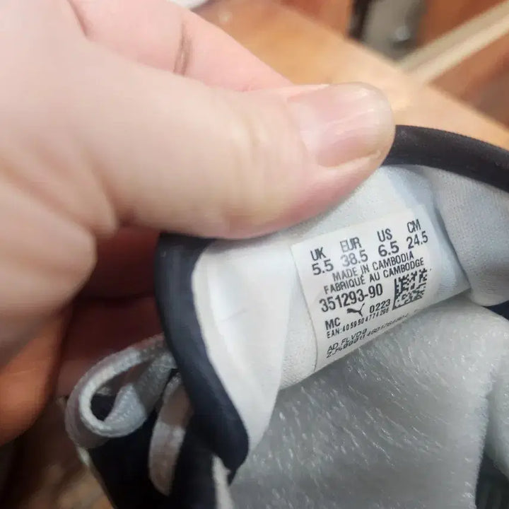 [BUNJANG] Puma Whirlwind Black Sneakers / 푸마 휠윈드 블랙 스니커즈 운동화