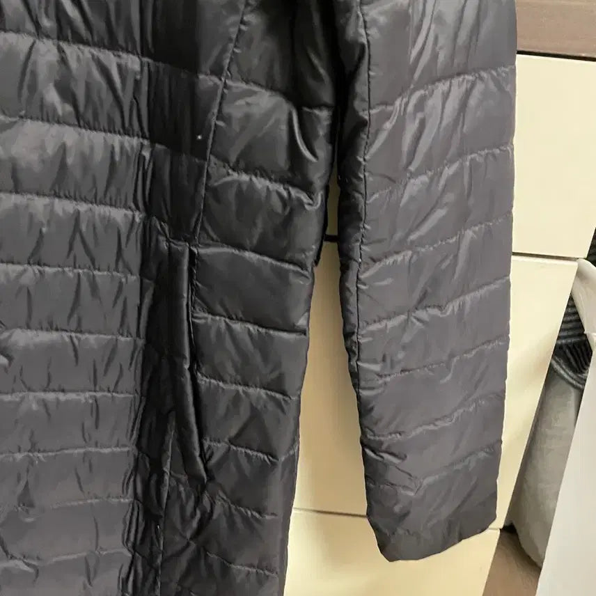 [BUNJANG] Women's Long Lightweight Padded Jacket (Size 55) / 여성 롱 경량 패딩 / 55사이즈