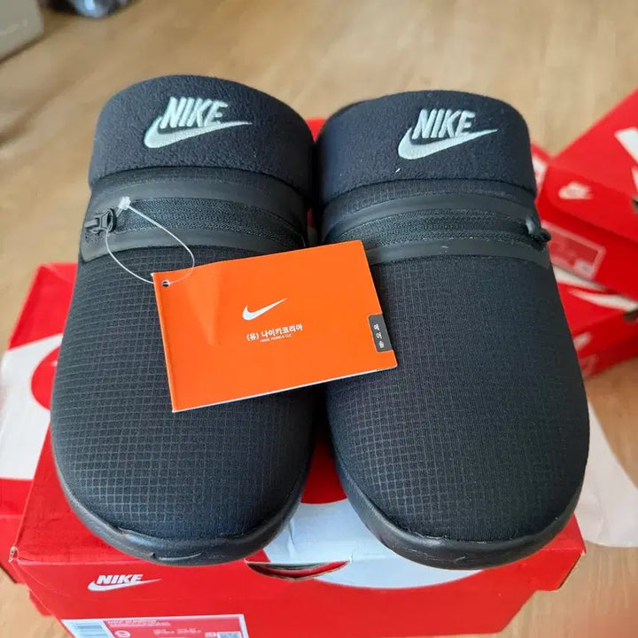 [BUNJANG] Nike Burrow Slippers Black / 나이키 버로우 슬리퍼 블랙