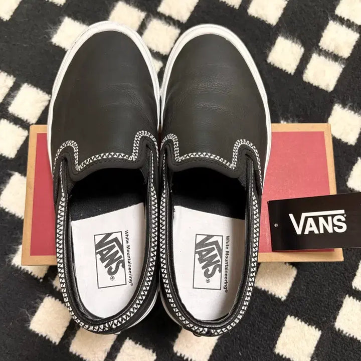 [BUNJANG] Vans x White Mountaineering Slip-On Sneakers / 270 반스 X 화이트 마운티니어링 슬립온