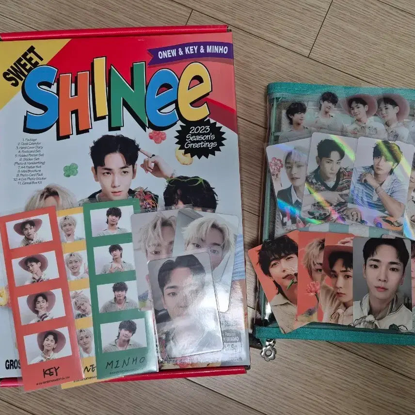 샤이니 2023 시즌그리팅(포카 포함)