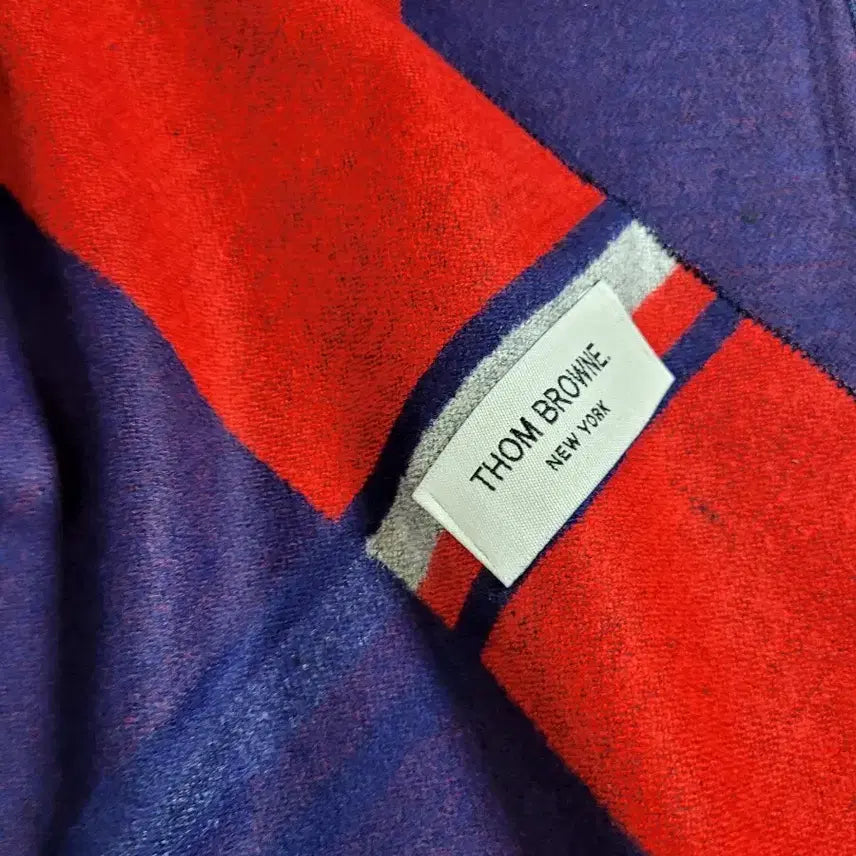 [BUNJANG] Thom Browne Two-Tone Scarf / 고급 투톤 톰브라운머플러 새상품