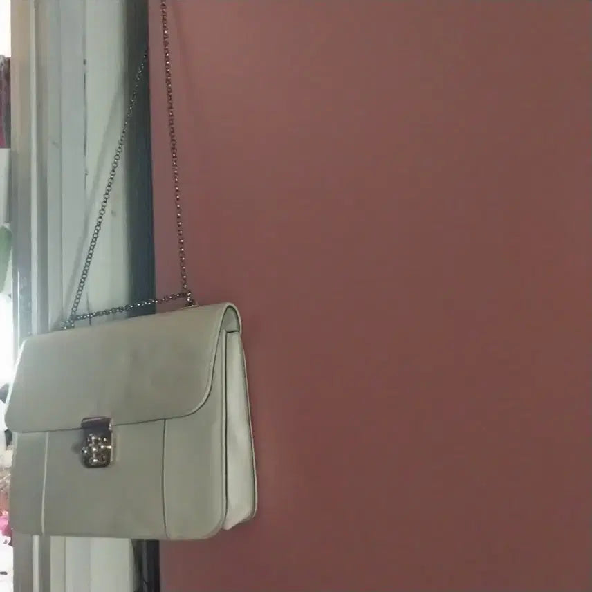 [BUNJANG] Chain Crossbody Bag / 체인 크로스  숄드   가방