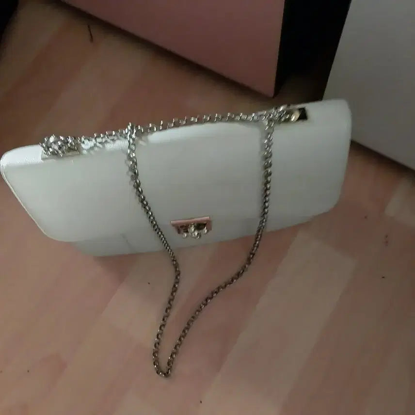 [BUNJANG] Chain Crossbody Bag / 체인 크로스  숄드   가방