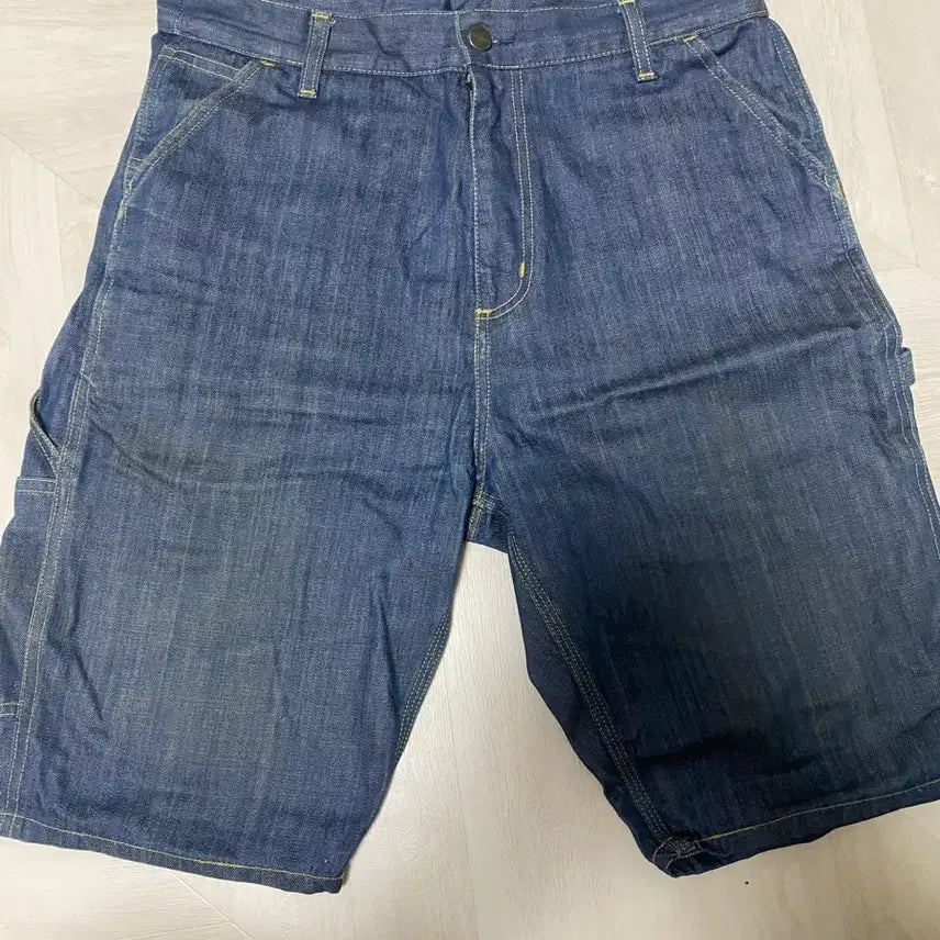 [BUNJANG] Nike & Carhartt Shorts (Size 32, Bundle Set) / (일괄) 나이키,칼하트반바지 32 2장