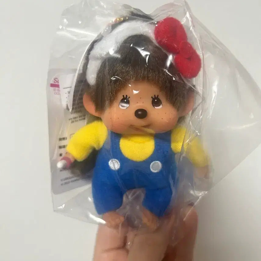 [SOLD OUT] 몬치치 X 헬로키티 키링