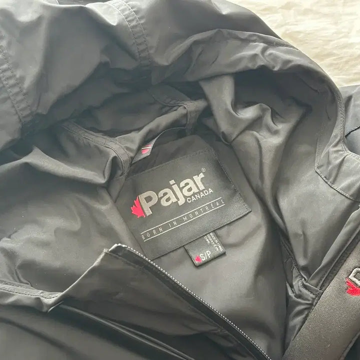 [BUNJANG] Pajar Anorak Waterproof Jacket / 캐나다 파잘 Pajar 아노락 여성 바람막이 등산 운동 러닝 우비 우의