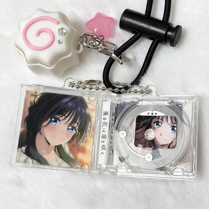 [BUNJANG] Fragrant Flowers Bloom Valiantly Acrylic NFC Keyring / [향기로운 꽃은 늠름하게 핀다] NFC 와구리 ver.1  아크릴 키링