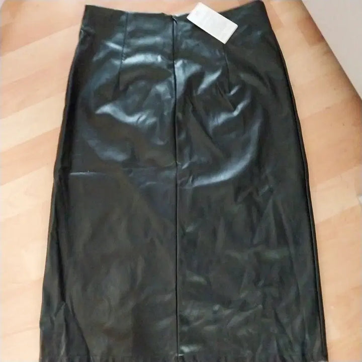 [BUNJANG] Lirico Black Leather Skirt / 리리코 블랙 레더 스커트