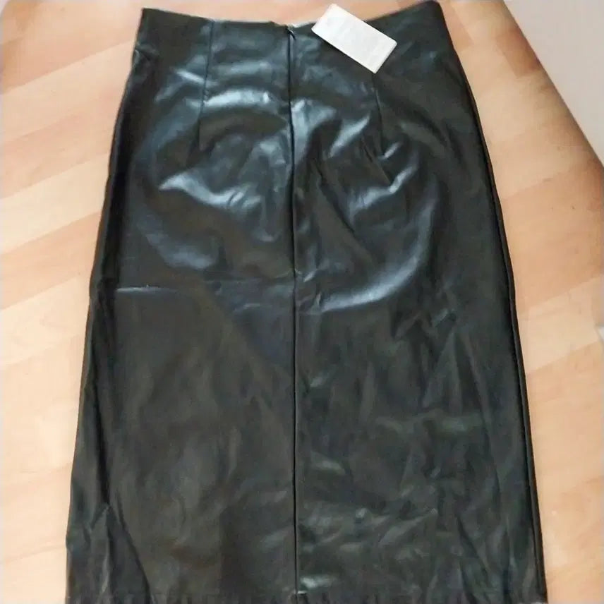 [BUNJANG] Lirico Black Leather Skirt / 리리코 블랙 레더 스커트