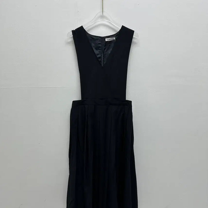 [BUNJANG] Tomboy Dress / 새상품 톰보이 원피스