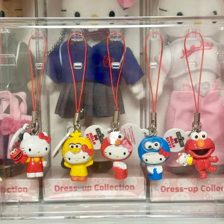 [BUNJANG] Takara Tomy Arts Hello Kitty Sesame Street Collaboration Strap Set / 헬로키티 세서미 스트릿 콜라보 스트랩 세트 타카라토미아츠 고전키티스트랩