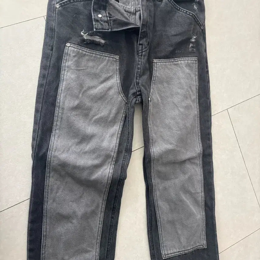 [BUNJANG] Acme De La Vie ADLV Patch Black Denim Jeans / 아크메드라비 아딜리 ADLV 패치 블랙 데님2
