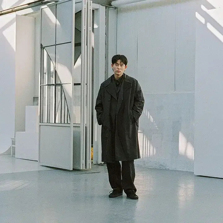 [BUNJANG] Ourselfs Recycled Nylon Double Coat Navy / 아워셀브스 리사이클 나일론(재팬 패브릭) 더블 코트 2사이즈 네이비