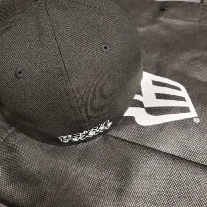 [BUNJANG] New Era Doraemon 59Fifty Black Cap / 뉴에라 도라에몽 59fifty 블랙 7 1/8