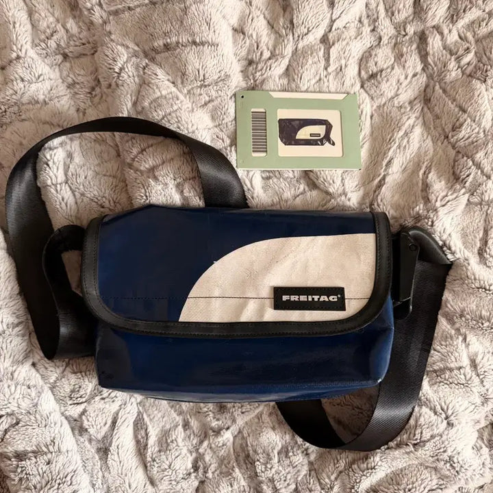 [BUNJANG] Five-O Shoulder Bag / 하와이파이브 오 가방